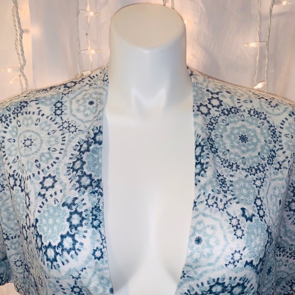 TORRID ⭐️ Geo Print Open Front Cardigan Top - Picture 5 of 12